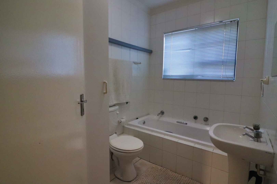 2 Bedroom Property for Sale in Parklands Western Cape